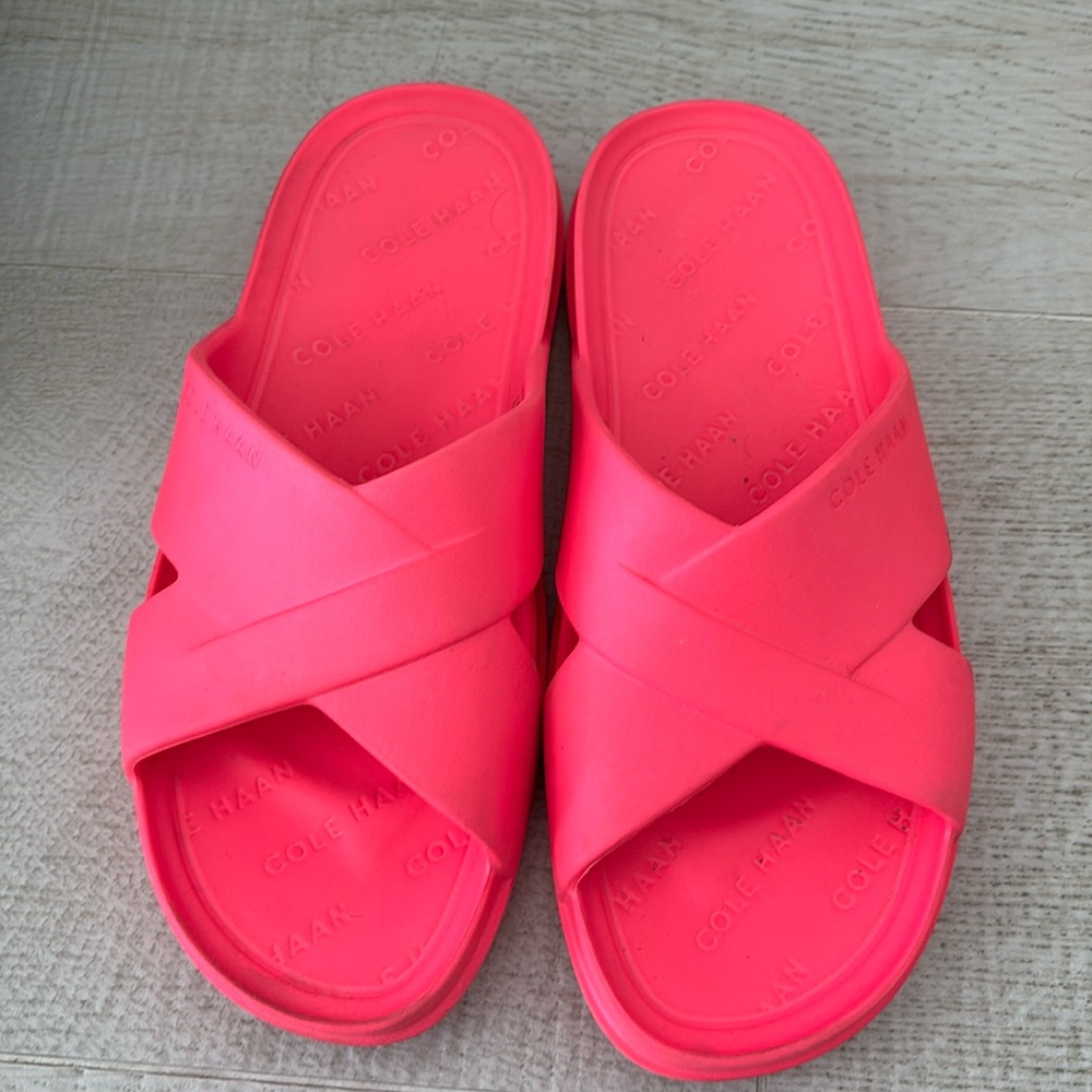 Cole haan pool slide M6/W8